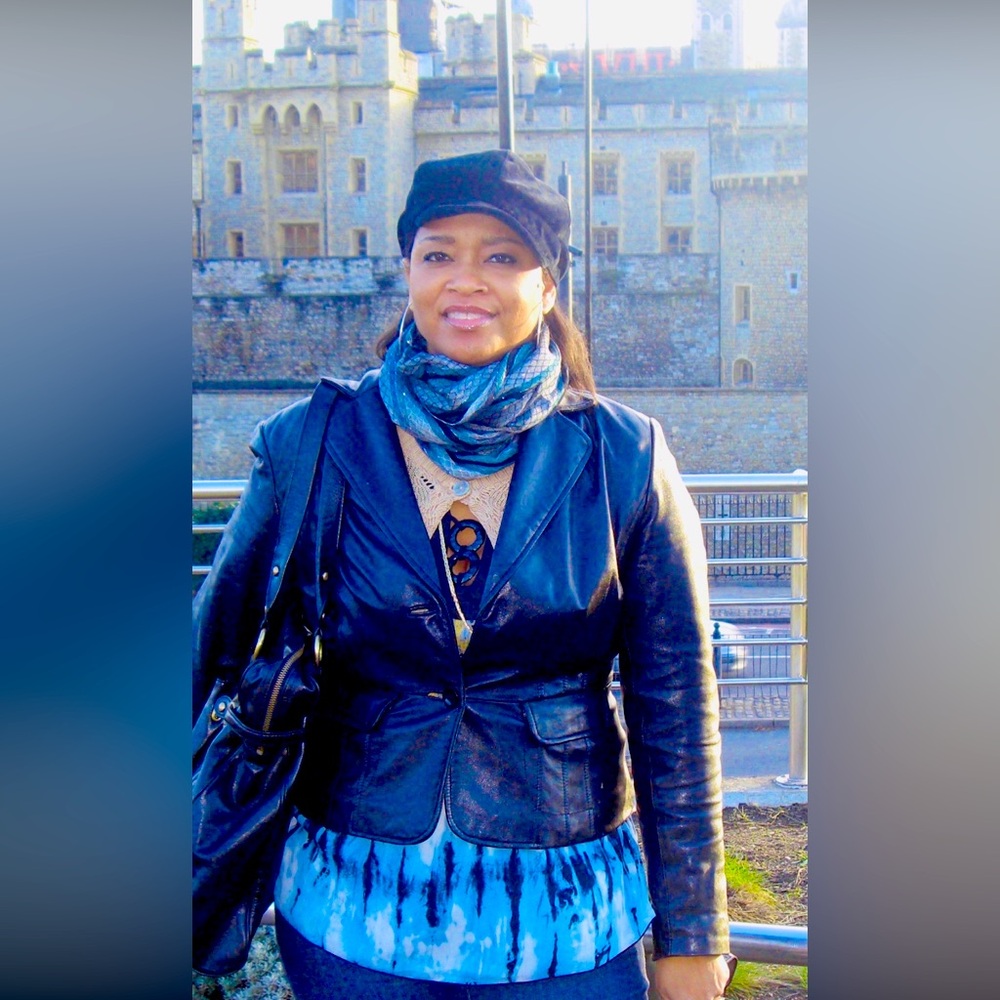 Meet your Posher, Lisa